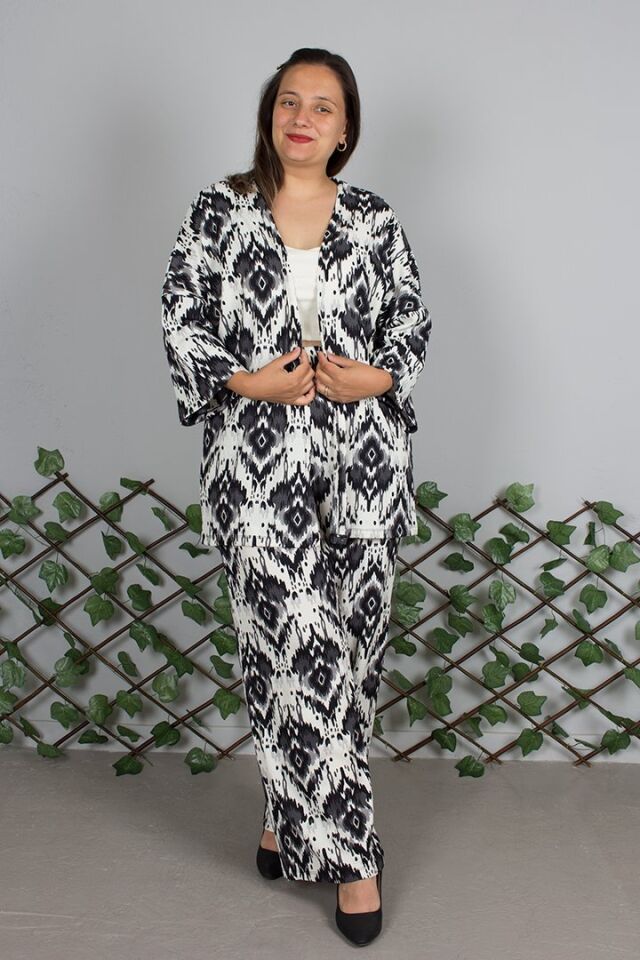 Büyük Beden Siyah Beyaz Desenli Kimono Pantolon Takım
