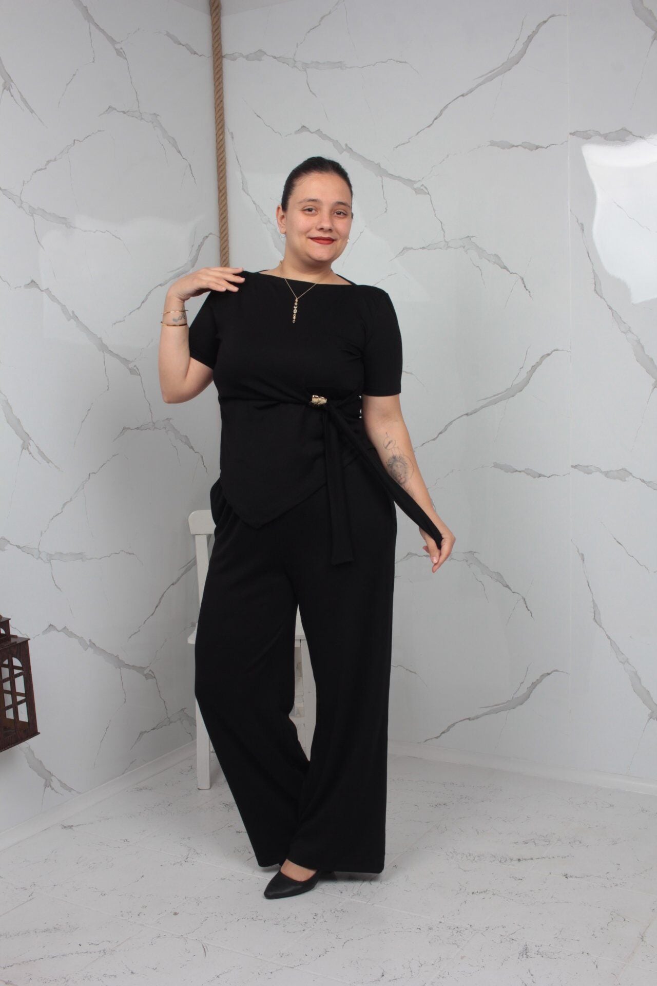 Toka Detaylı Siyah Bluz Pantolon Takımı Likralı Bol Paça