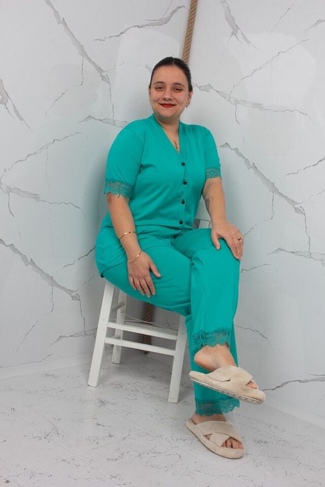 Kadın Yeşil Pijama Takımı - Kısa Kol & Dantel Detaylı