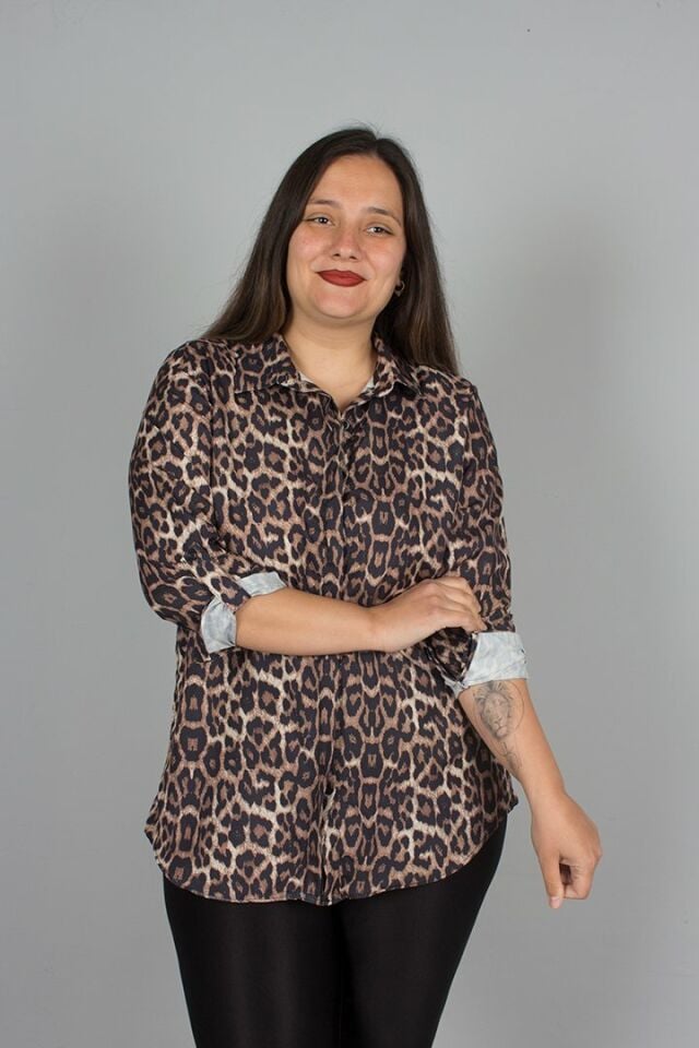 Büyük Beden Kadın Giyim Leopar Desenli Jesika Kumaş Gömlek