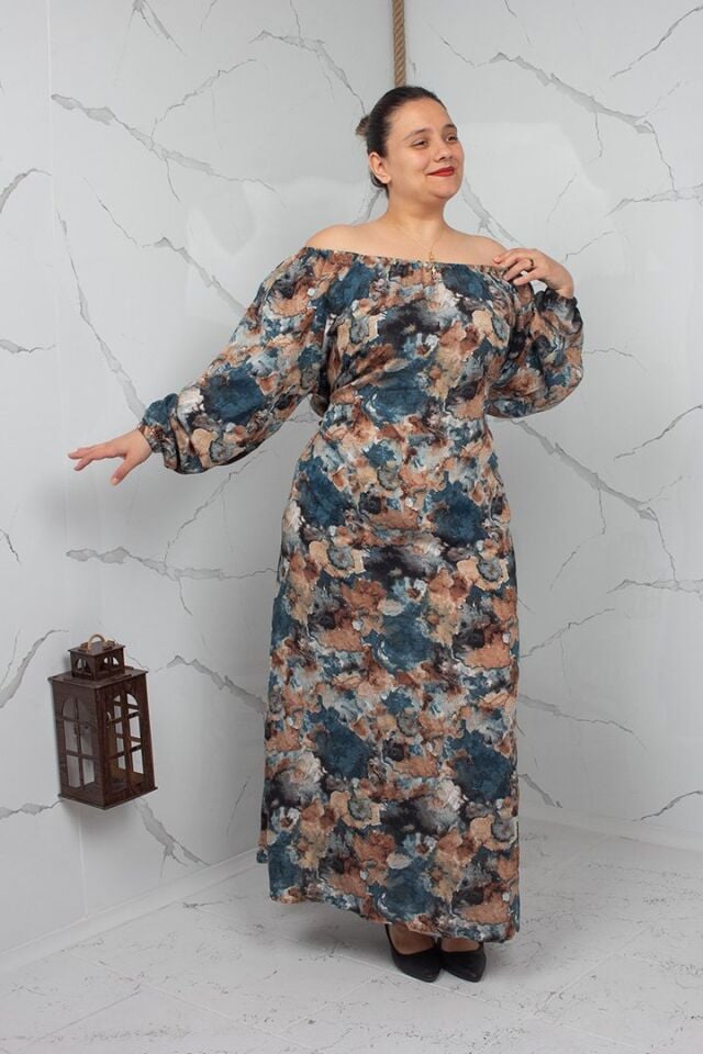 Büyük Beden Abstre Desenli Liliy Modal Madon Yaka Elbise