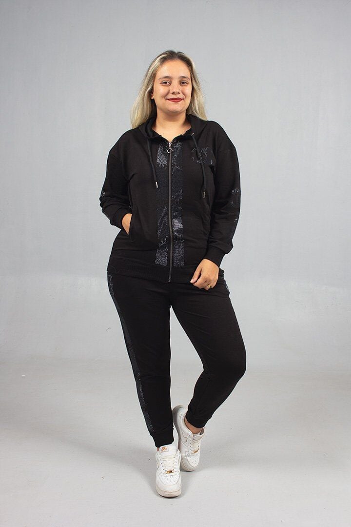 Taş İşlemeli Büyük Beden Eşofman Takım Şıklık ve Rahatlık Bir Arada