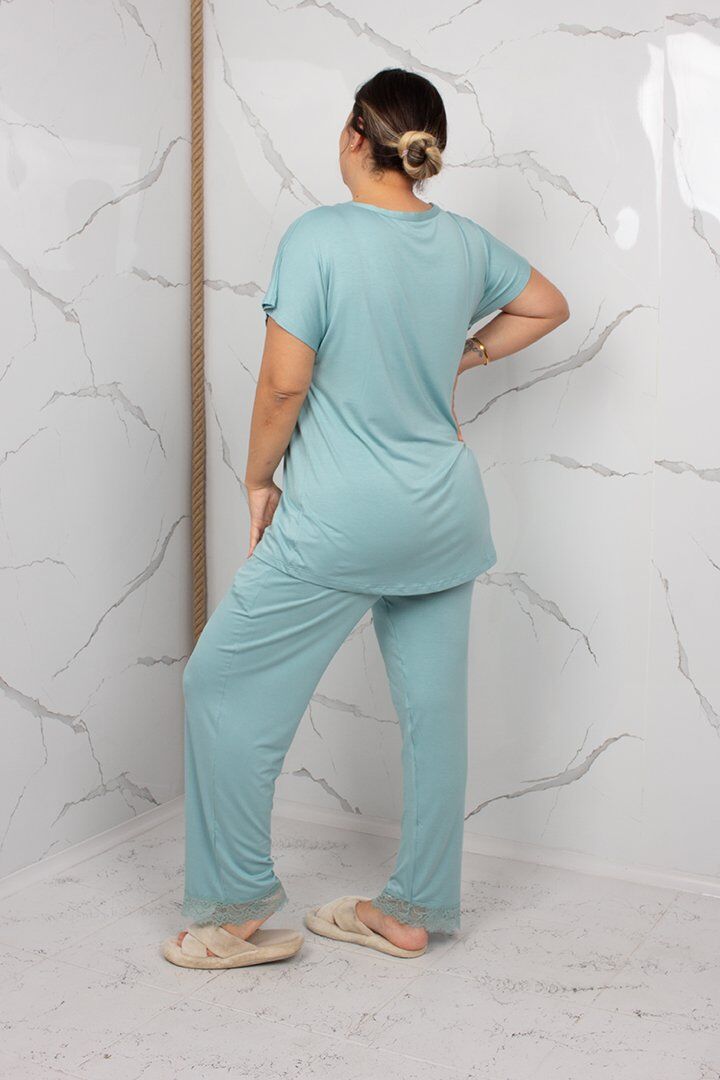 Dantel Detaylı Yumuşak Likralı Viskon Büyük Beden Pijama