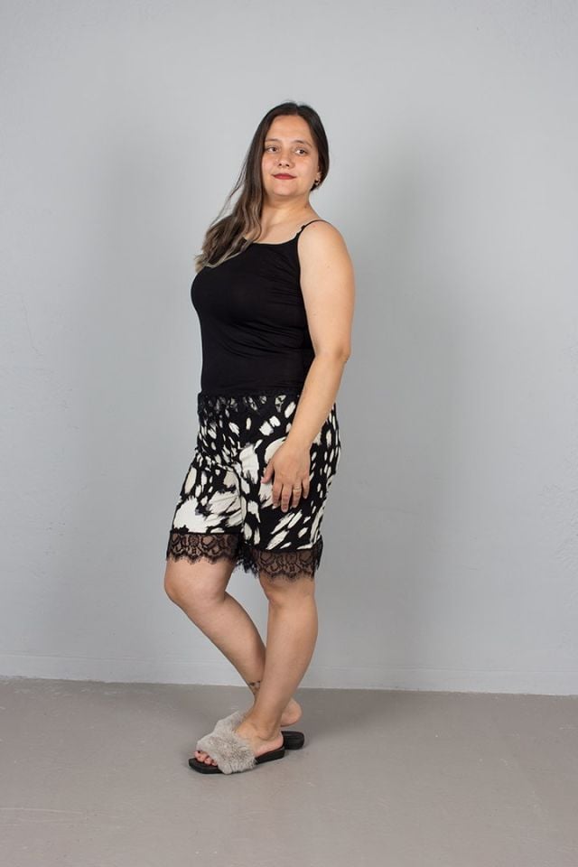 Büyük Beden Ayarlanabilir Askılı Pijama Takım