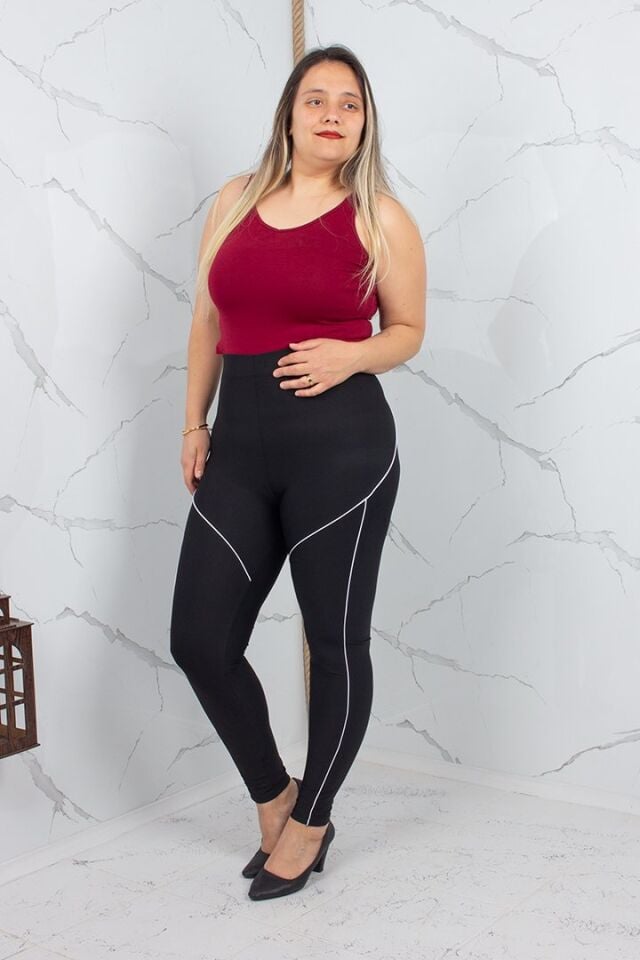 Siyah Biyeli Büyük Beden Yüksek Bel Toparlayıcı Tayt