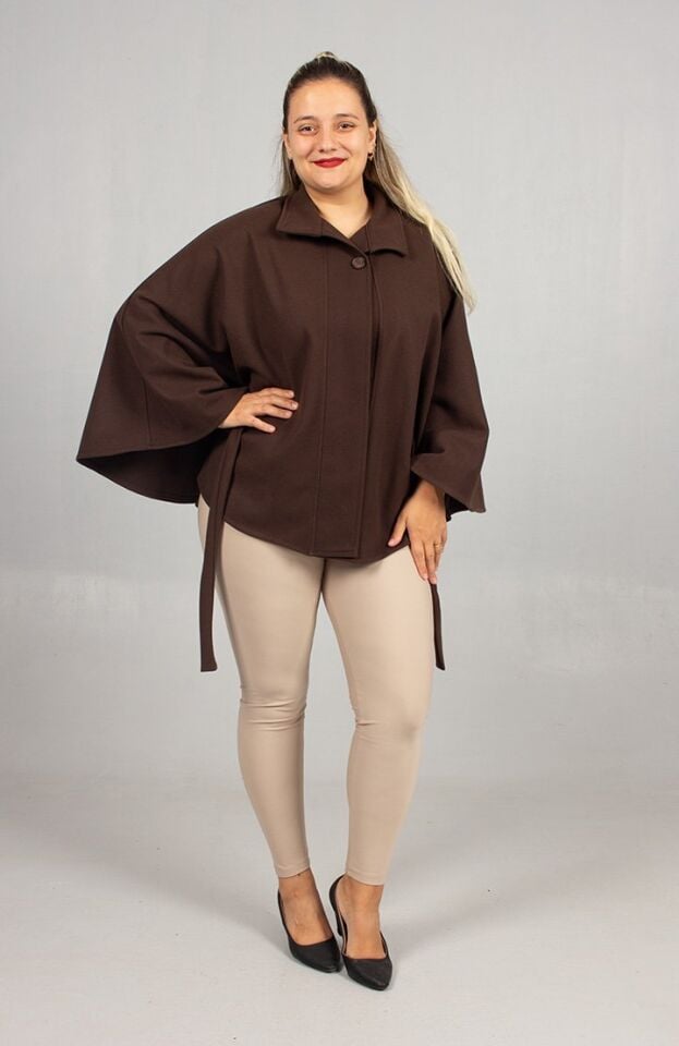 Asil ve Doğal: Kahverengi Büyük Beden Kaşe Pelerin Panço