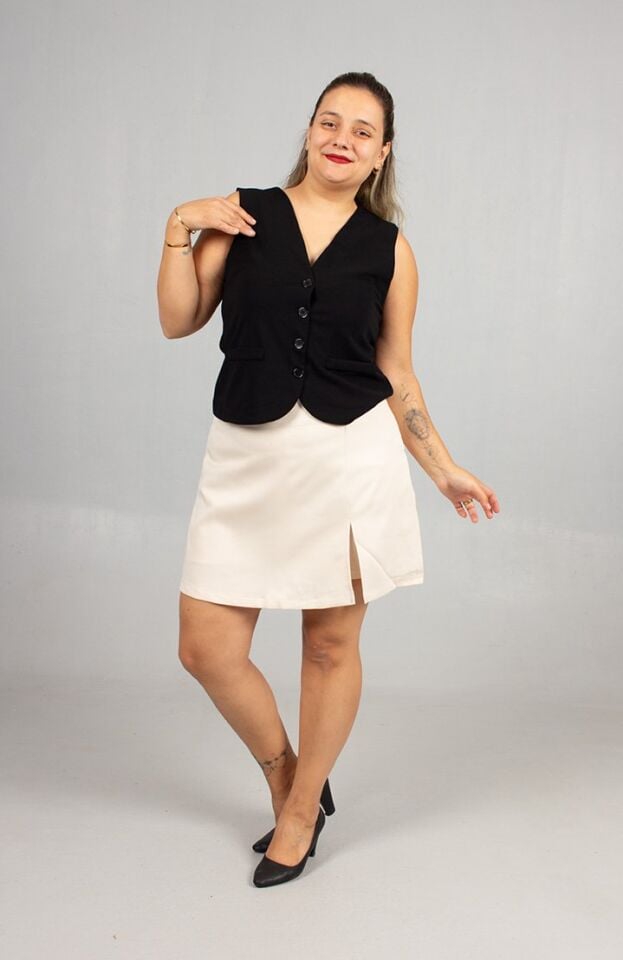 Büyük Beden Siyah Likralı Krep Kolsuz Yelek