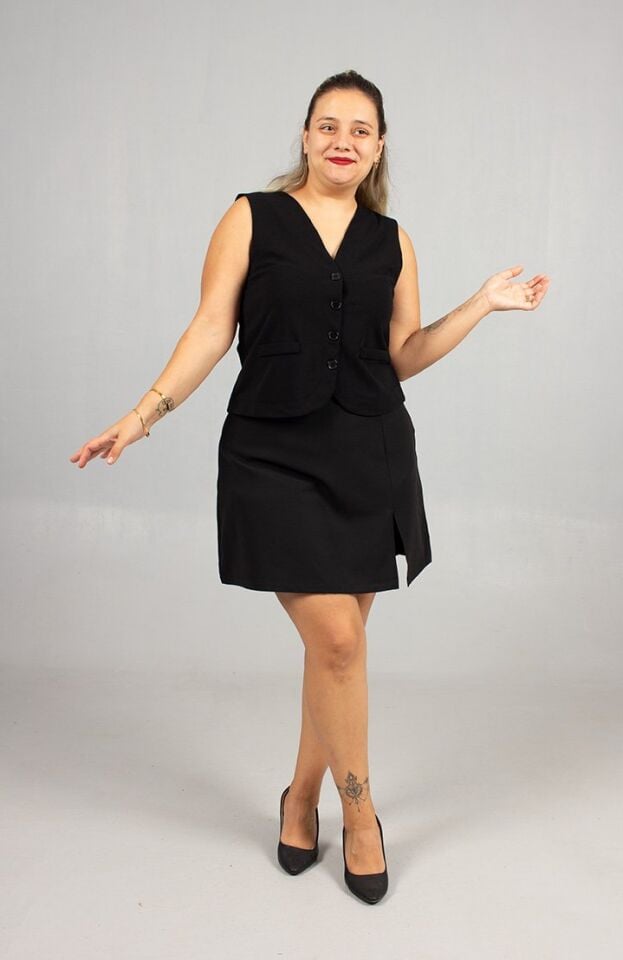 Büyük Beden Siyah Likralı Krep Kolsuz Yelek