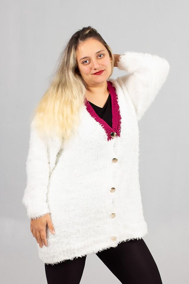 Sakallı Triko Oversize Hırka – Yumuşacık Doku, Rahat Oversize Kalıp, Şık Kış Stili