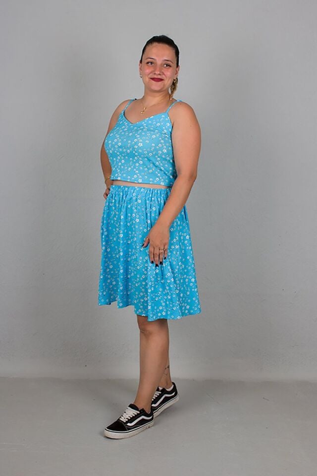 Askılı Crop Üst Etek Mavi İkili Takım Büyük Beden Şıklığı ve Rahatlığı