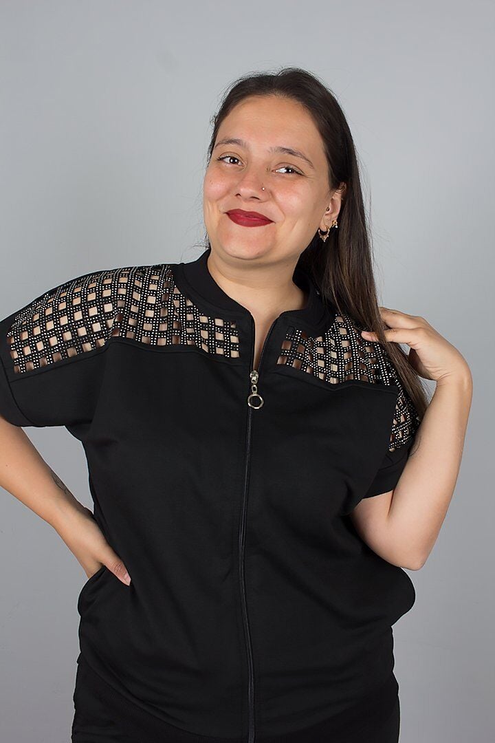 Büyük Beden 2 İplik Penye Siyah Eşofman Takımı – Omuz ve Paça Detaylı Rahat Şıklık