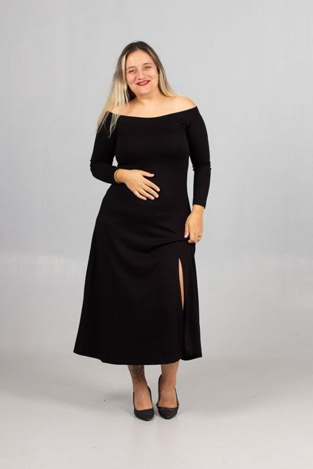 Esnek Modal Kumaşlı Siyah Büyük Beden Madonna Yaka Elbise