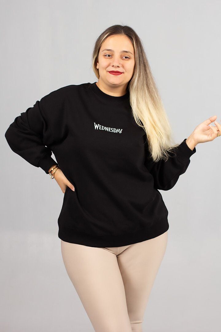 Arka Baskılı İçi Şardonlu Kapşonsuz Siyah 2 İplik Sweat