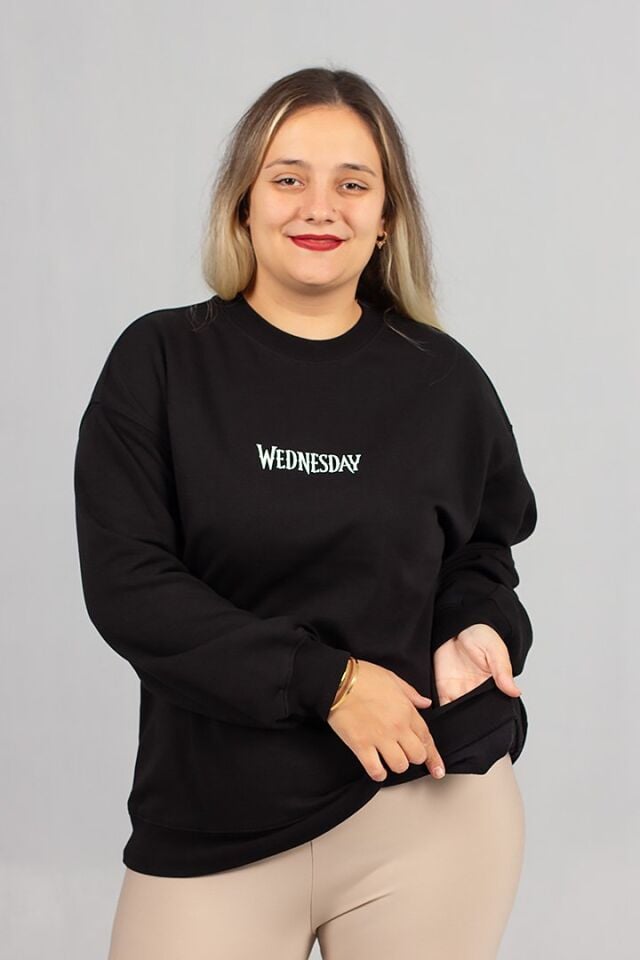 Arka Baskılı İçi Şardonlu Kapşonsuz Siyah 2 İplik Sweat