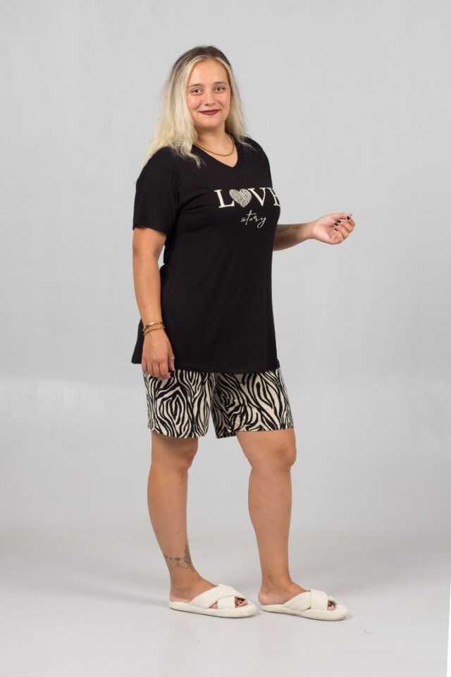 Kolları Dantelli ve Zebra Şortlu Büyük Beden Pijama Takımı