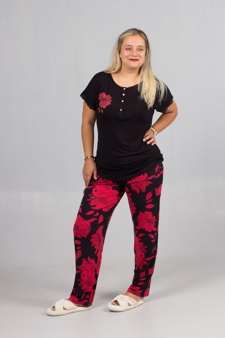 Büyük Beden Siyah Çiçek Desenli Likralı Viskon Penye Pijama Takımı